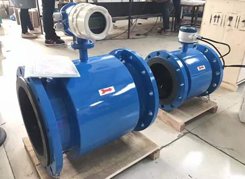 電池供電型電磁流量計產(chǎn)品圖